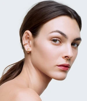 CHANEL N°1 De CHANEL L'EAU ROUGE Spray Pour Le Corps 3 CHANEL N°1 De CHANEL L'EAU ROUGE Spray Pour Le Corps – Image 3